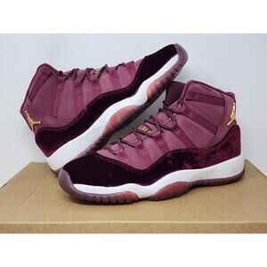 Air Jordan 11 Retro Heiress NIGHT MAROON 852652-650 Size 5y WORN